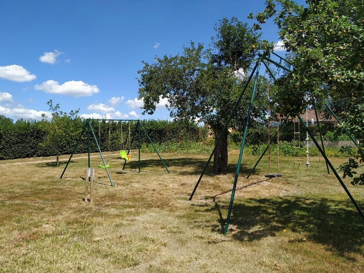 Le Serpolet Ozolles Esterno foto